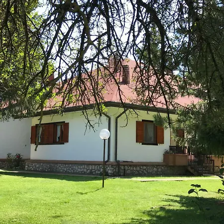 Dell'orso Apartman *